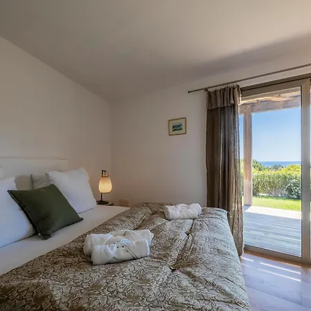 Villa Superbe Vecchio Vue à Pied Porto-Vecchio (Corsica)